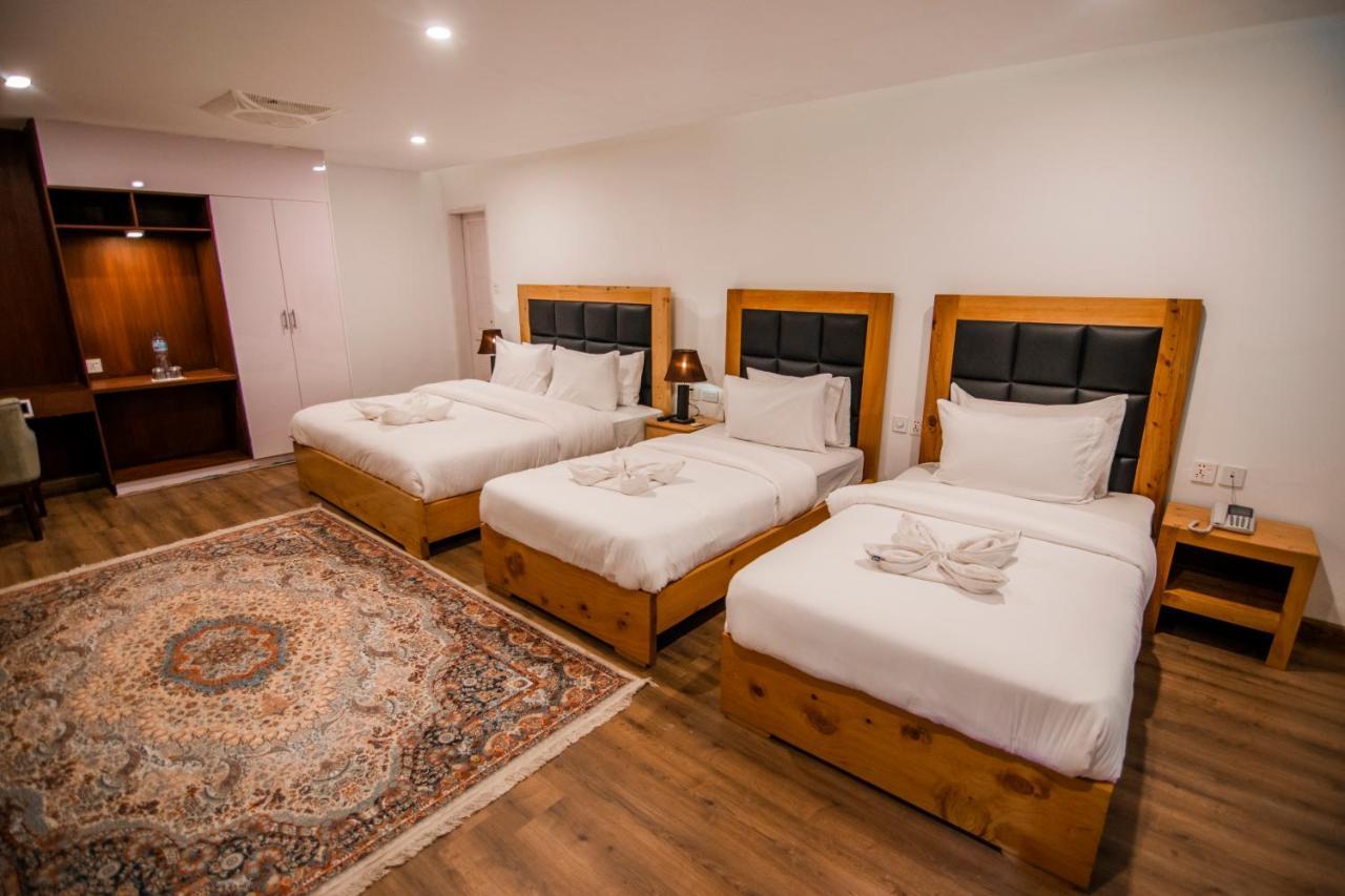 סקרדו Hotel Reego מראה חיצוני תמונה