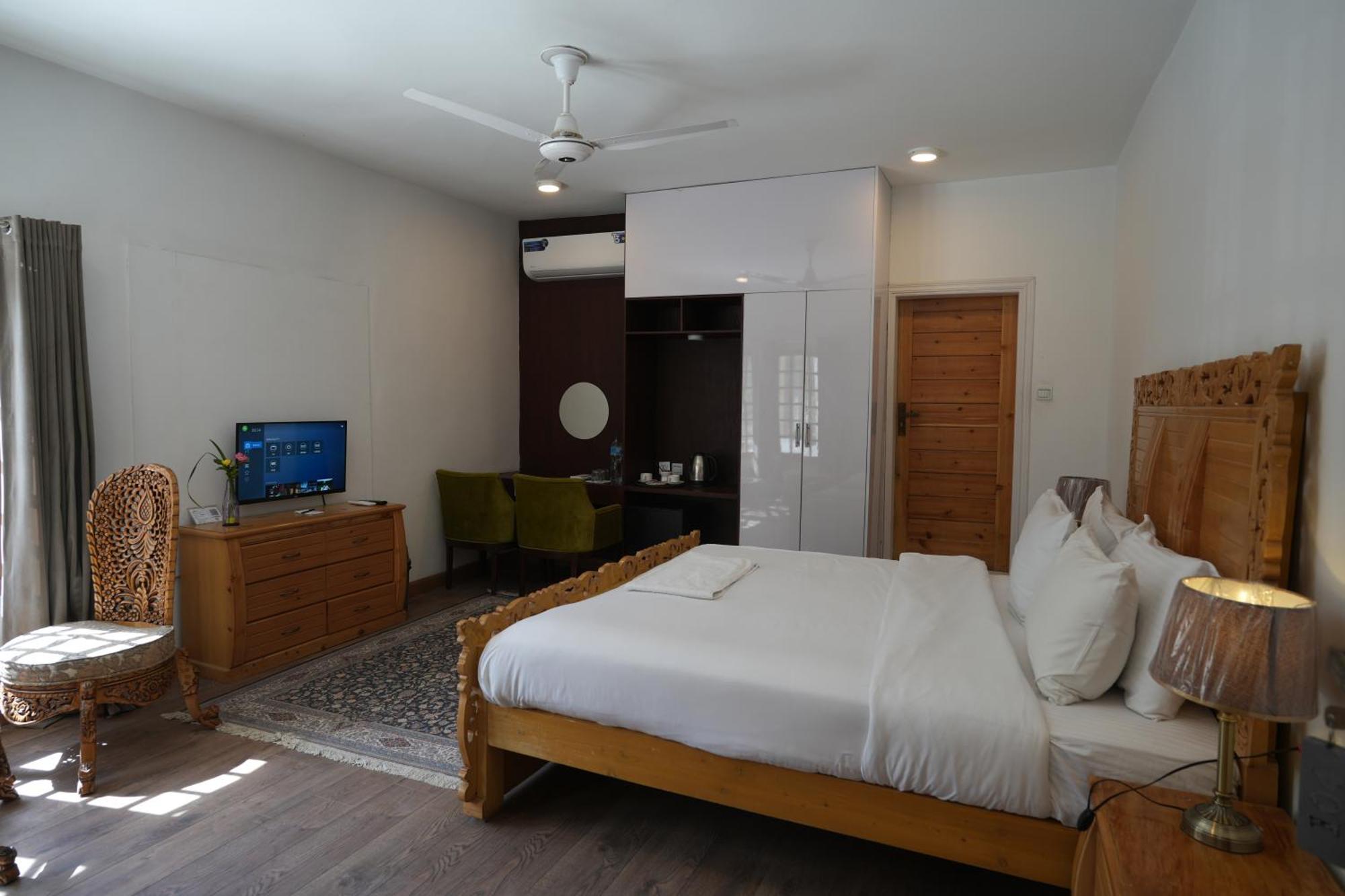 סקרדו Hotel Reego מראה חיצוני תמונה