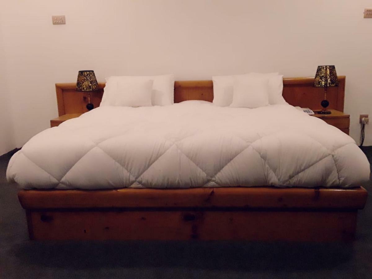 סקרדו Hotel Reego מראה חיצוני תמונה